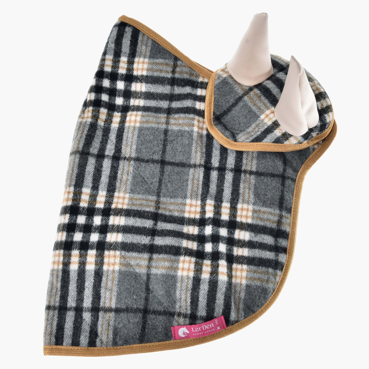 Set England Grey laid flat, a grey check blanket with camel binding, the ear bonnet on top and a pink LarDen label