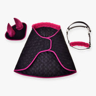 LarDen Hobby Horse Set Thermo Pinkie: black quilted blanket, ear bonnet and halter with fuchsia fur and trim